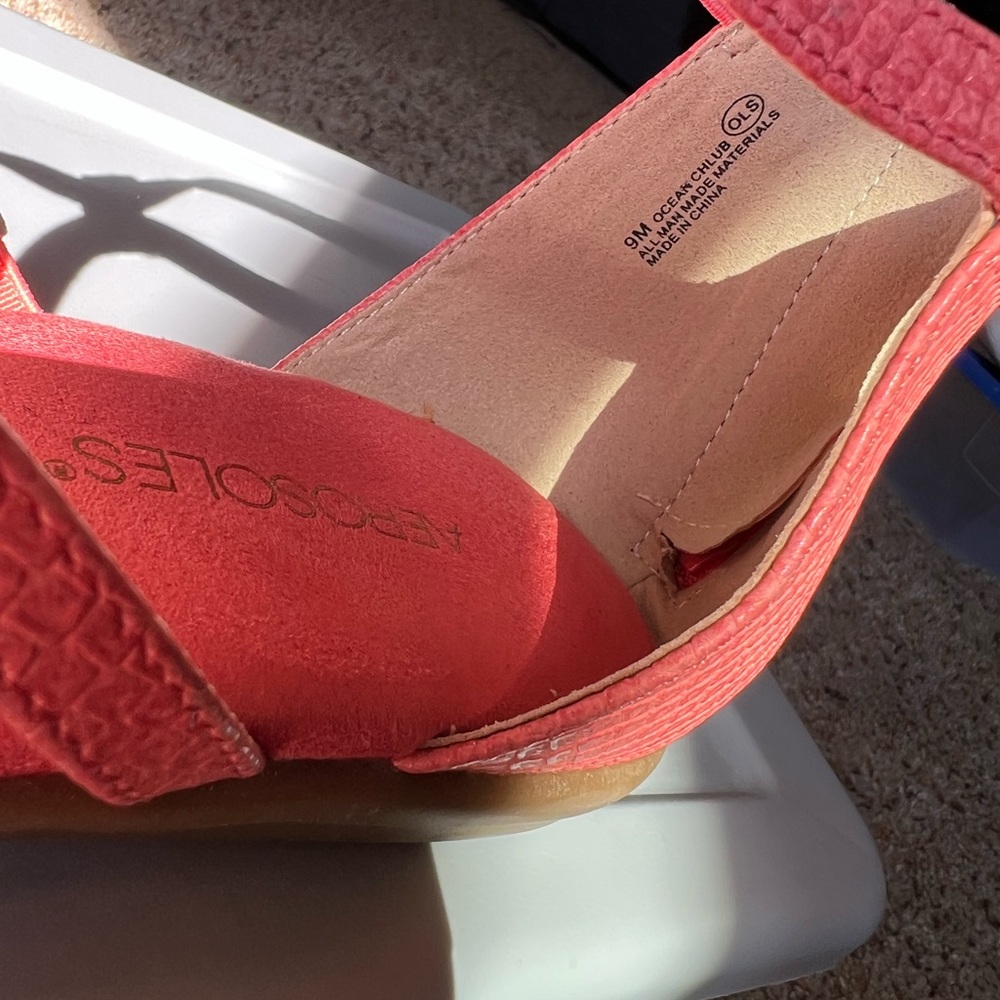 Aerosols Coral Sandal - Picture 6 of 6
